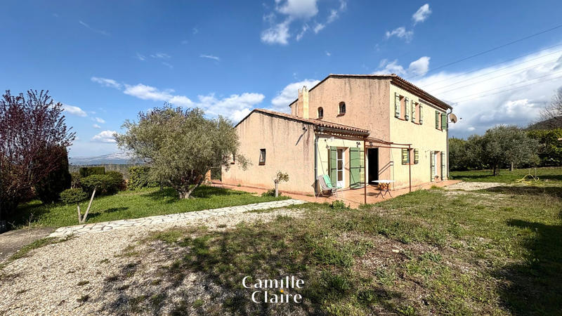 Maison - 160 m² - 5 pièces