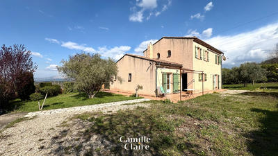 Maison - 160 m² - 5 pièces