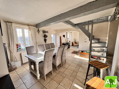 Maison ancienne - 137 m² - 7 pièces