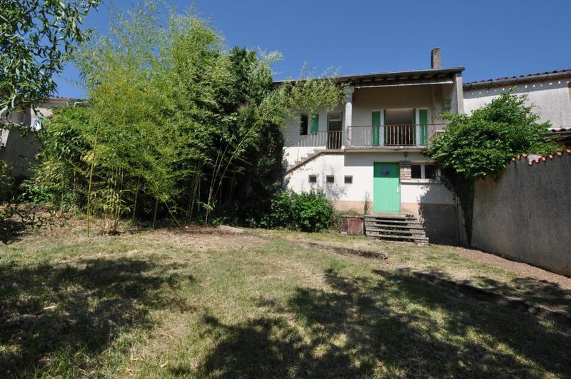 Maison - 90 m² - 3 pièces