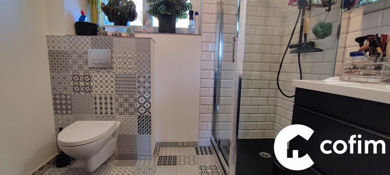 Appartement - 70 m² - 3 pièces