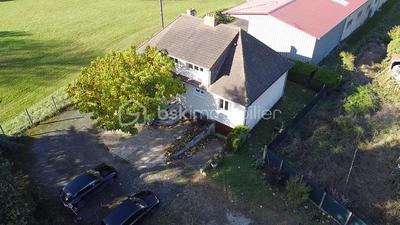 Maison - 150 m² - 6 pièces