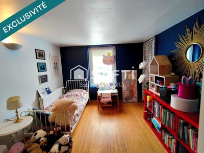 Maison - 85 m² - 5 pièces