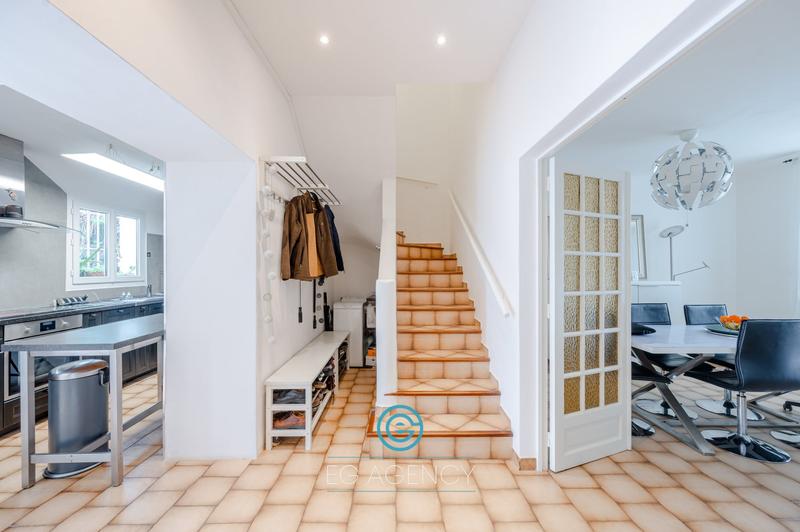 Maison - 127 m² - 5 pièces