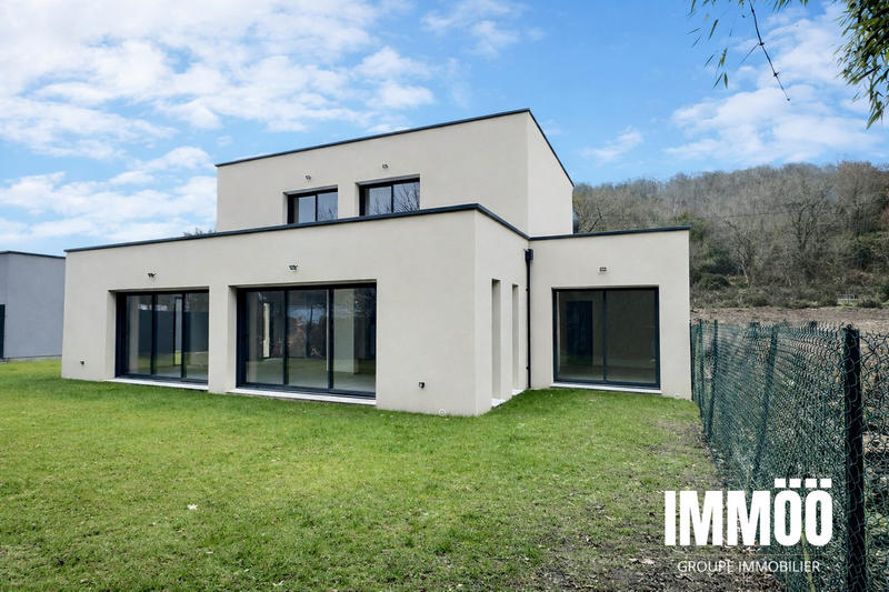 Maison contemporaine - 165 m² - 6 pièces