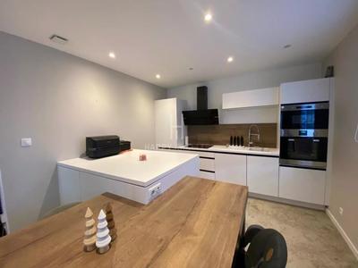 Maison - 105 m² - 6 pièces