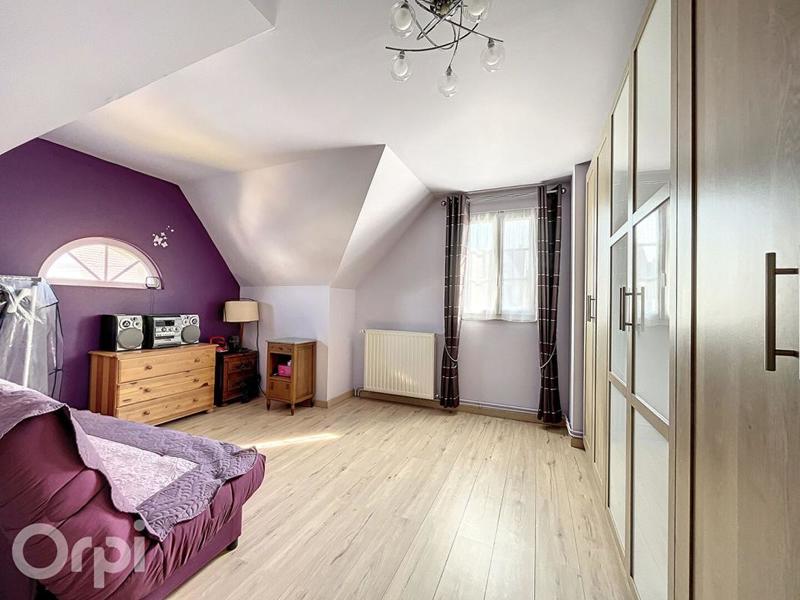 Maison - 147 m² - 8 pièces