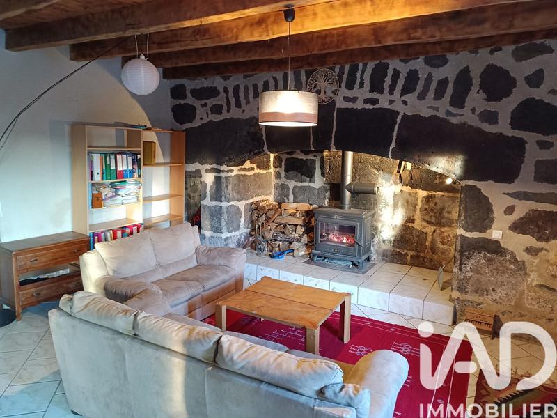 Maison - 96 m² - 4 pièces