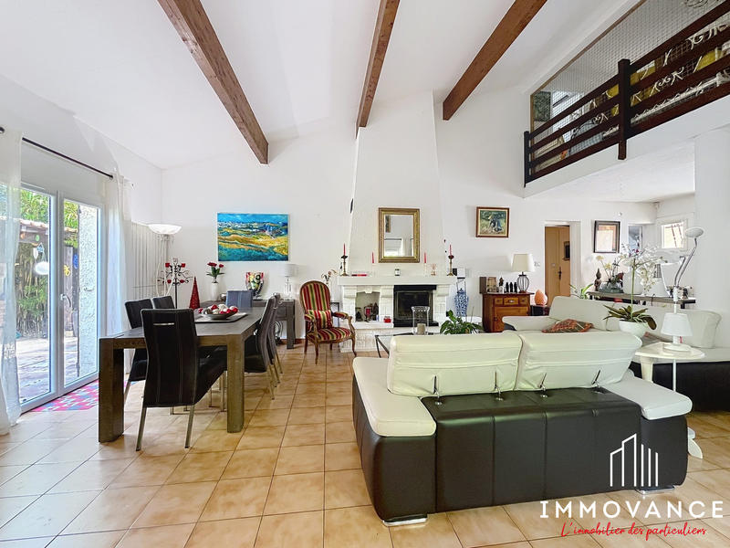 Villa - 160 m² - 6 pièces