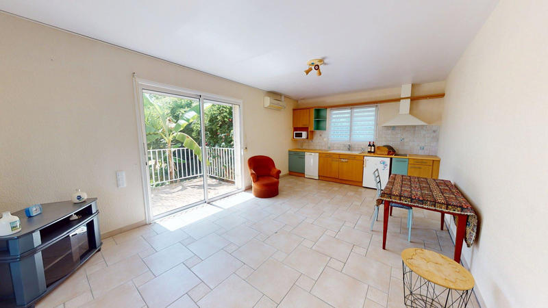 Maison - 180 m² - 6 pièces