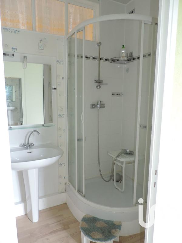 Maison - 313 m² - 14 pièces