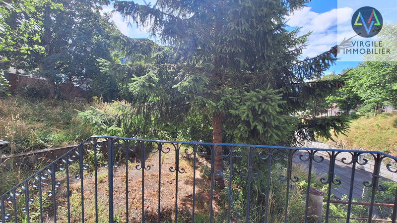 Maison - 477 m² - 18 pièces