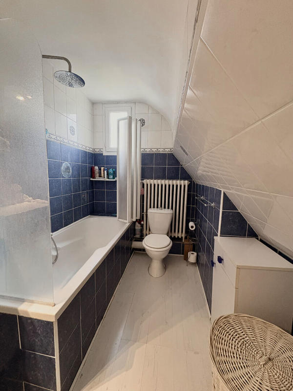 Maison - 111 m² - 6 pièces