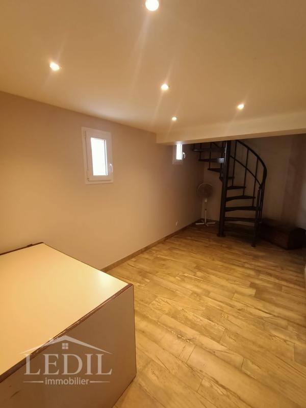 Maison - 140 m² - 4 pièces