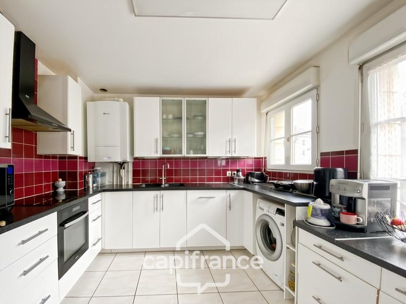 Maison - 153 m² - 7 pièces