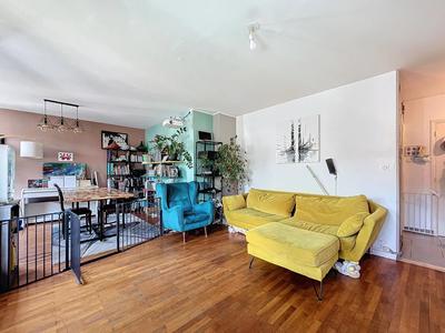 Appartement - 82 m² - 5 pièces