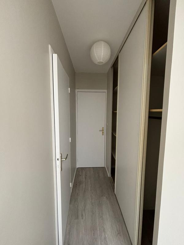 Studio - 28 m² - 1 pièce