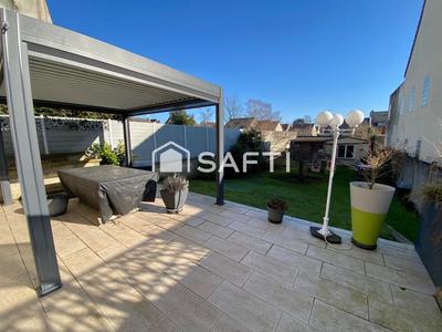 Maison - 123 m² - 7 pièces