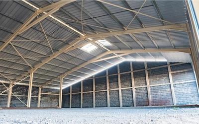 Local commercial - 665 m²