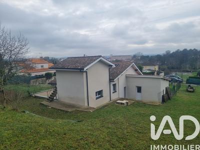 Maison - 120 m² - 5 pièces