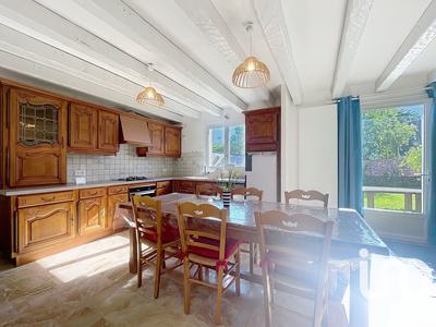 Maison - 125 m² - 7 pièces