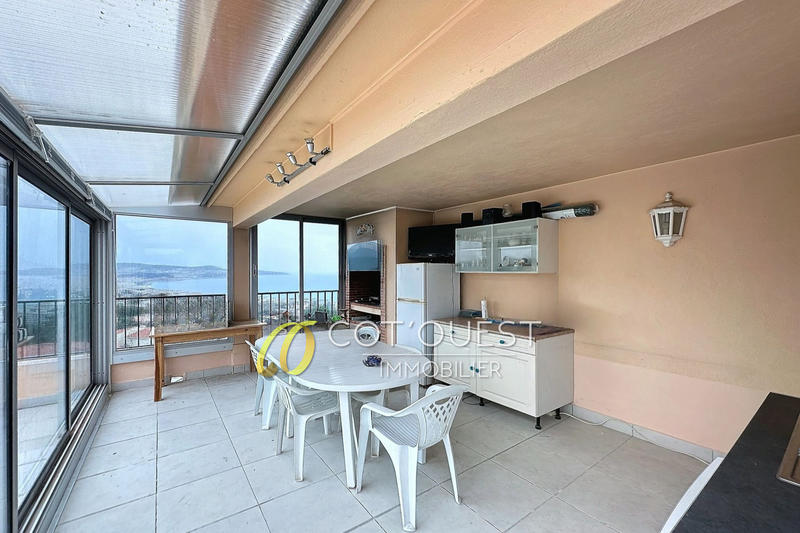 Appartement - 99 m² - 4 pièces