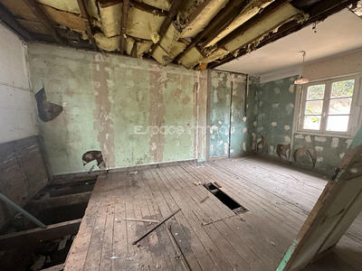 Maison - 107 m² - 5 pièces