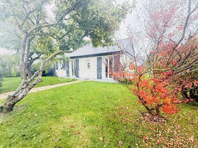 Maison - 96 m² - 5 pièces