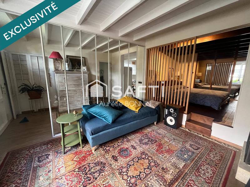 Maison - 157 m² - 9 pièces