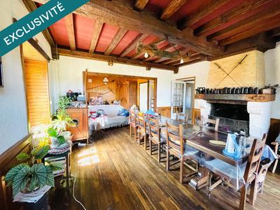 Maison - 155 m² - 7 pièces