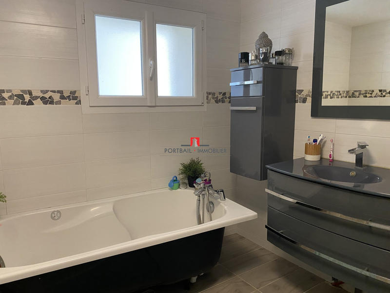 Maison - 127 m² - 4 pièces