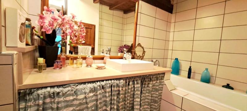 Propriété - 190 m² - 7 pièces