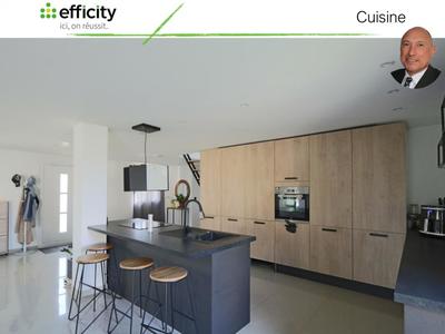 Maison - 155 m² - 5 pièces