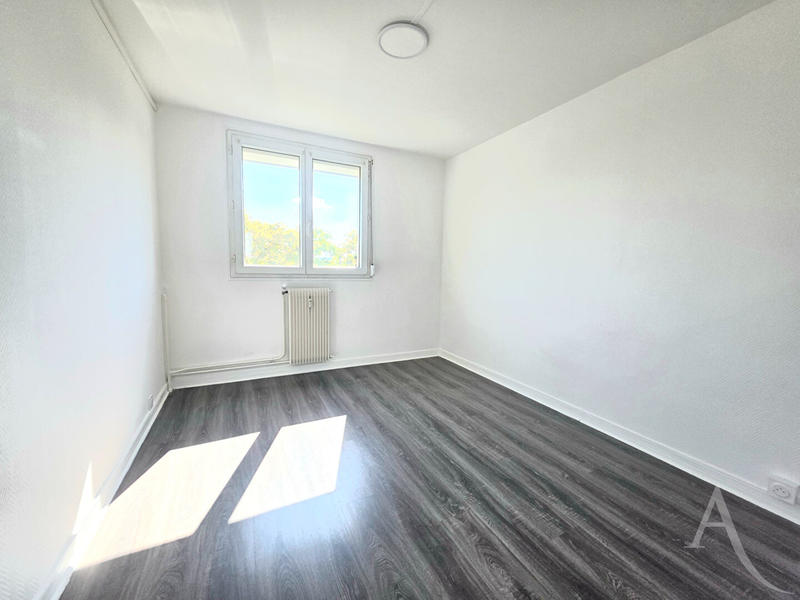 Appartement - 72 m² - 4 pièces