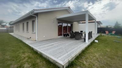 Maison - 120 m² - 5 pièces