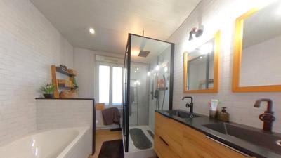 Maison - 128 m² - 4 pièces