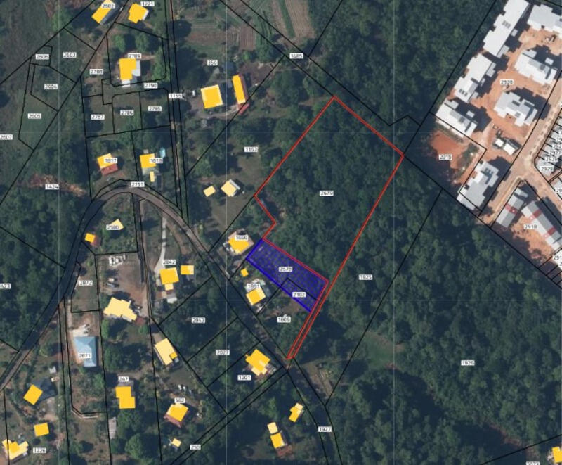 Terrain constructible - 2 000 m²