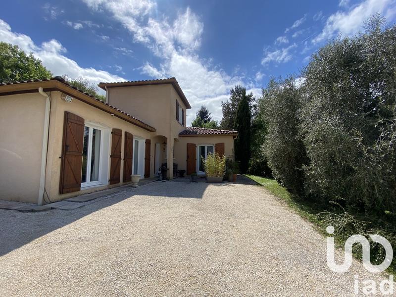 Maison - 108 m² - 5 pièces