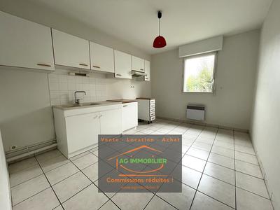 Appartement - 90 m² - 3 pièces
