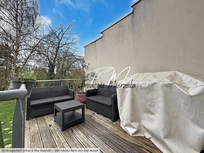 Maison - 100 m² - 6 pièces