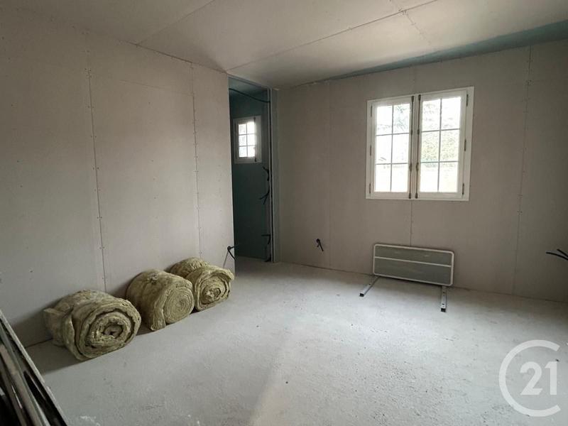 Maison - 273 m² - 7 pièces