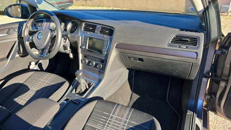 Volkswagen Golf VII 1.2 Tsi 110 Lounge