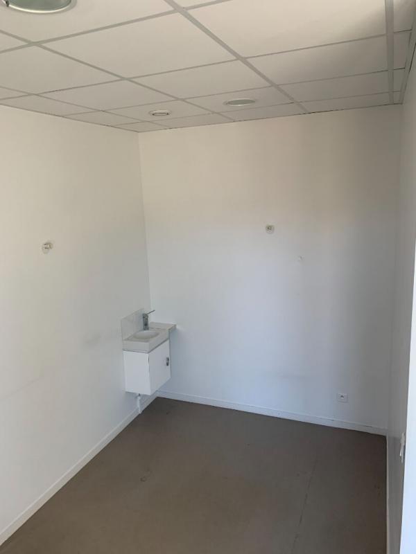 Local d'activité / Entrepôt - 40 m²