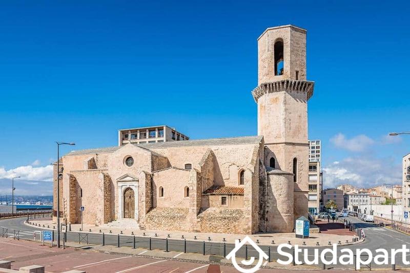 Appartement - 94 m² - 4 pièces