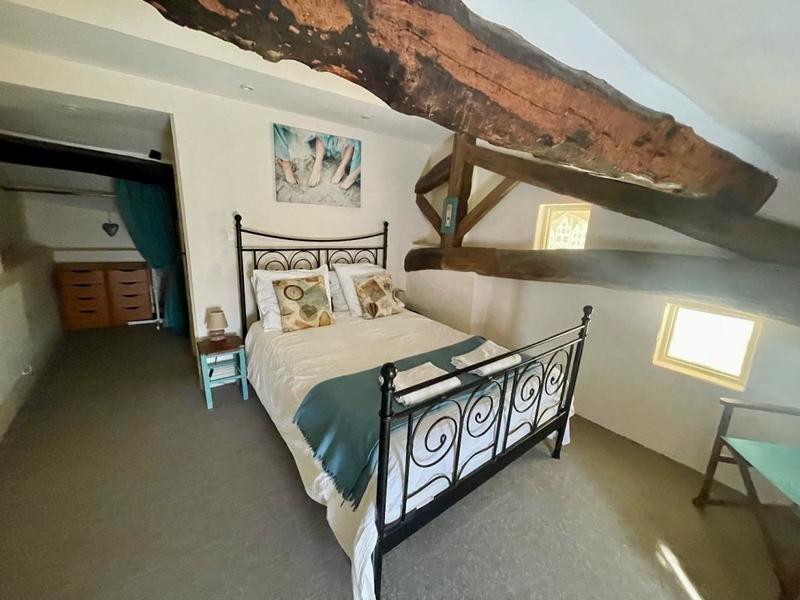 Propriété - 511 m² - 35 pièces