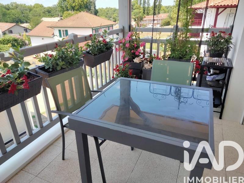 Appartement - 56 m² - 3 pièces