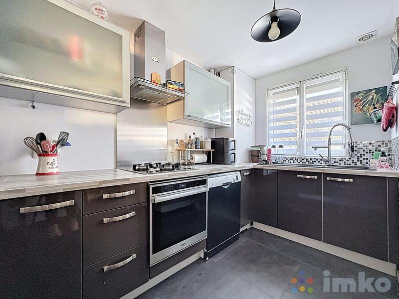 Maison - 84 m² - 5 pièces