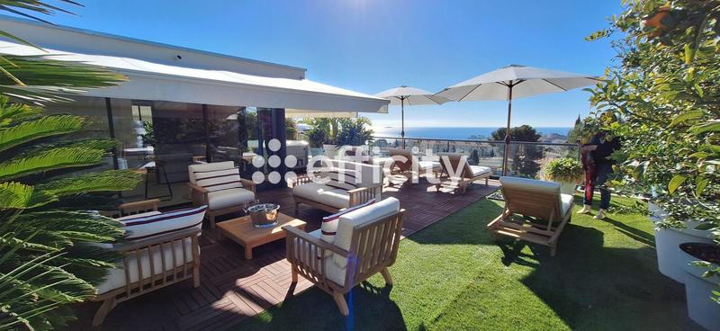 Penthouse - 85 m² - 4 pièces