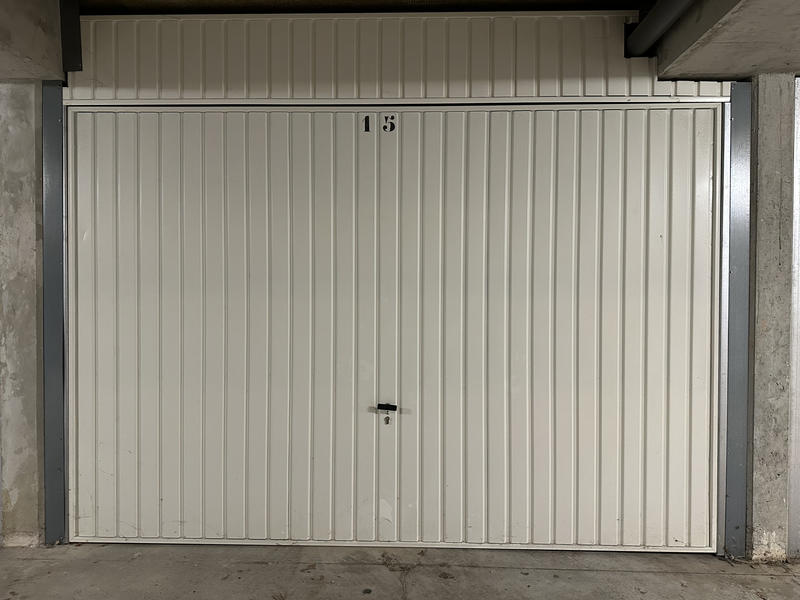 Parking / Garage - 13 m²