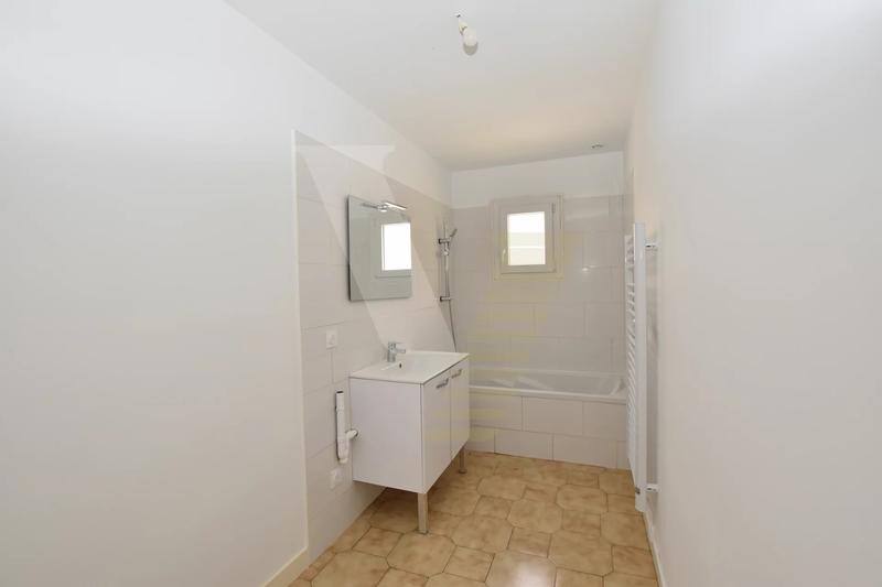 Maison - 73 m² - 3 pièces